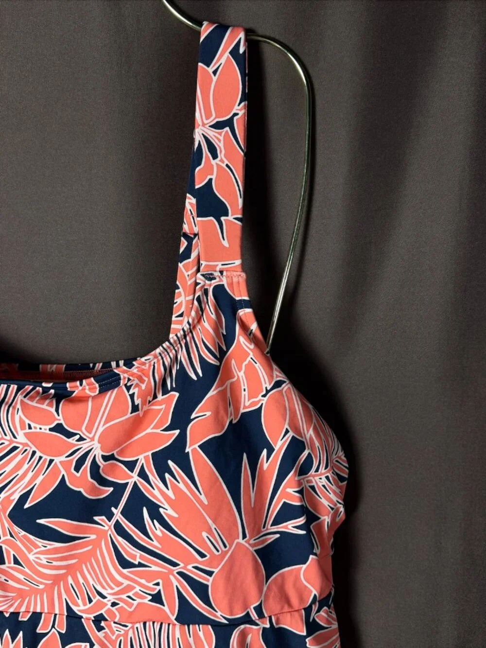 Lands' End Women's XS-L Flutter Scoop Neck Tankini Top Wood Lily / Navy Floral